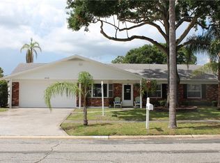 4642 Bay Crest Dr, Tampa, FL 33615