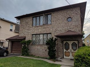 11 Scudder St, Garfield, NJ 07026