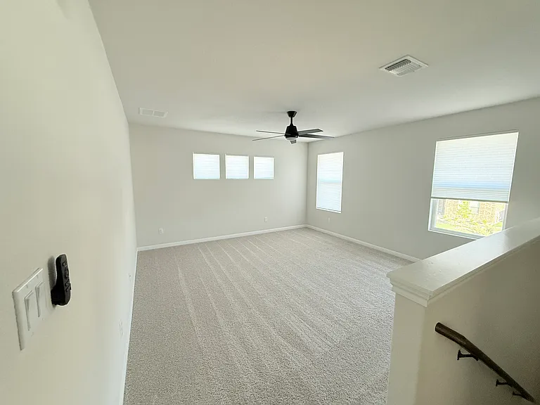 212 Swinging H Ln — Photo 10