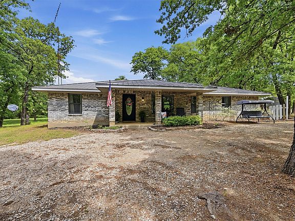 2nd image of 4476 County Road 107