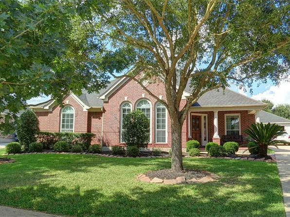 4610 Lake Pinkston Dr, Richmond, TX 77406