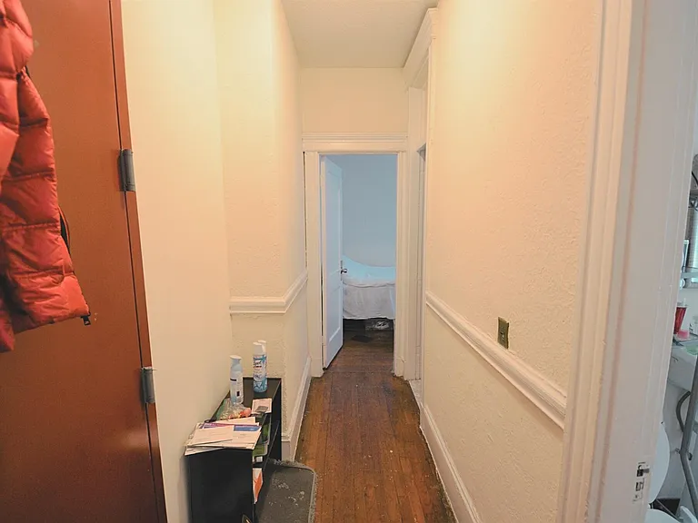 137 Peterborough St #11 — Photo 9