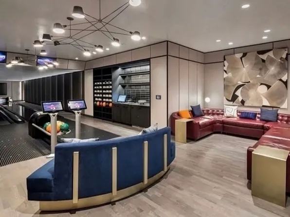 252 South Street image 18 of 23