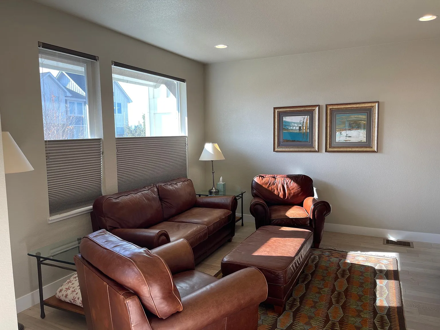 3 bed, 3.5 bath, 2174 sqft, $2,450 — Photo 2