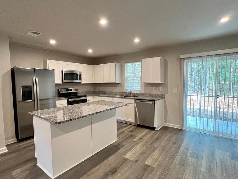 243 Christiana Ln #B — Photo 27
