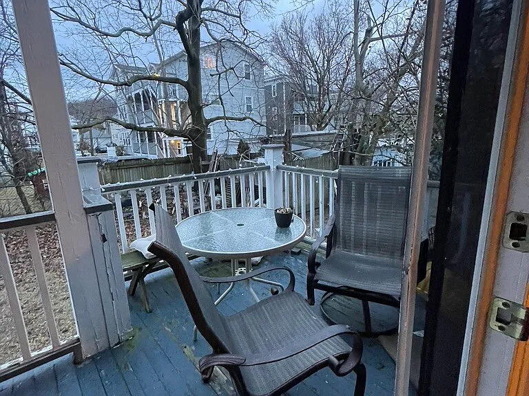 94 Beechcroft St #1 — Photo 14