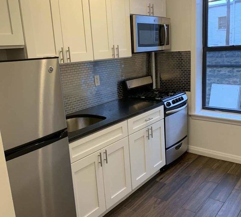 1st image of 3160 38th St APT 2L