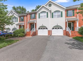 124 Heron Ct, Manalapan, NJ 07726