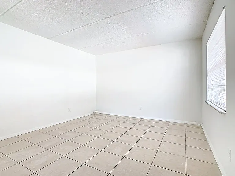714 Michigan Ct #1 — Photo 19