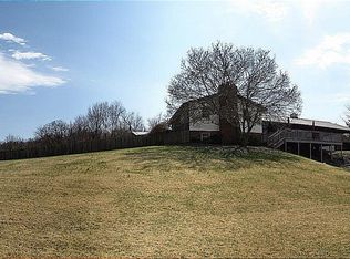 3631 E Boonville New Harmony Rd, Evansville, IN 47725
