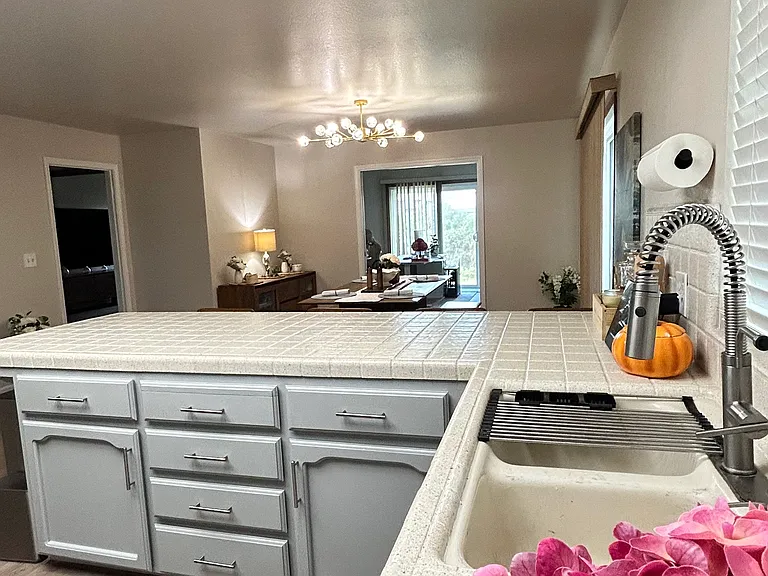 1624 Sausalito Dr — Photo 16