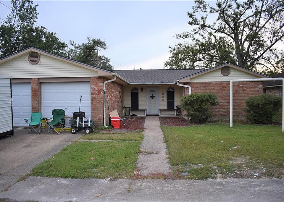 1st image of 1605 Ellerslie Ave