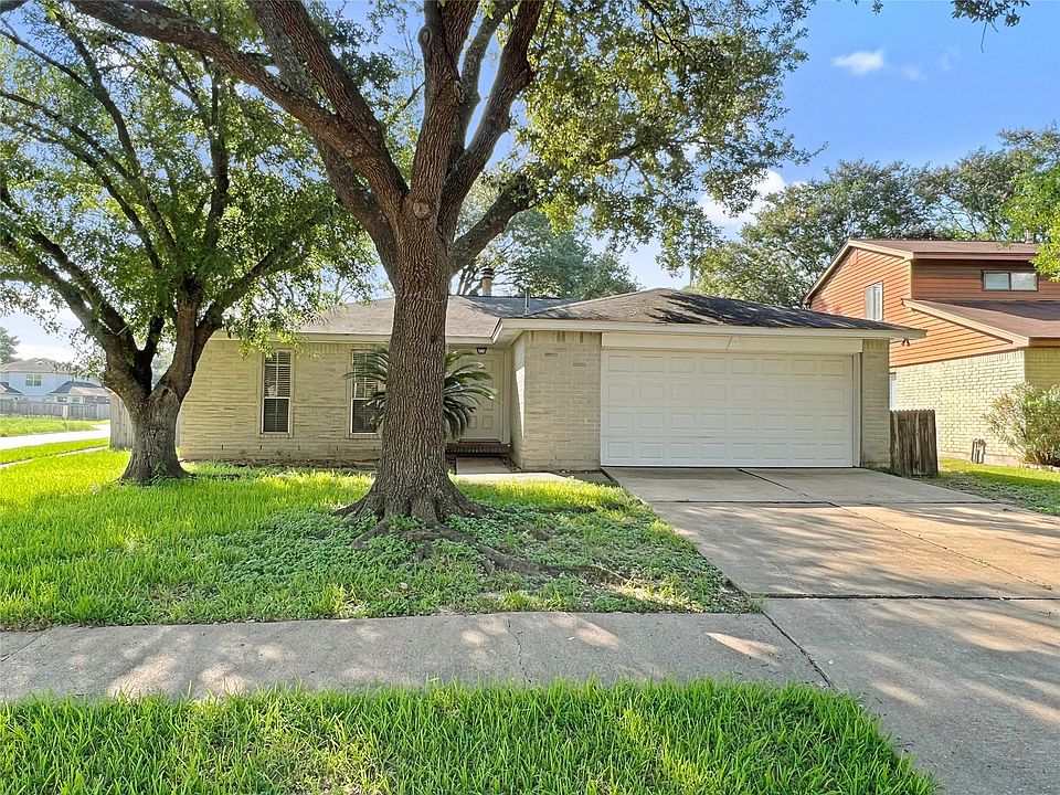 1st image of 14303 Golden Cypress Ln
