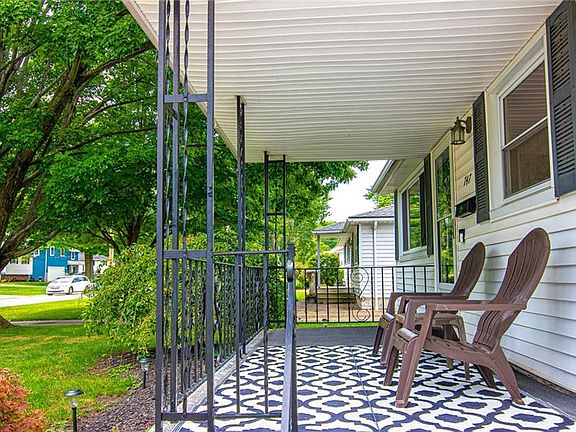 4th image of 747 Crestline Ave