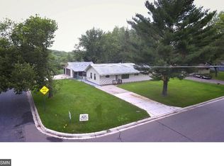 10100 Sycamore St NW, Coon Rapids, MN 55433