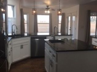 13990 E Nees Ave, Clovis, CA 93619