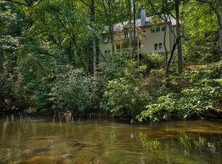 357 Goldmine Trl, Ellijay, GA 30536