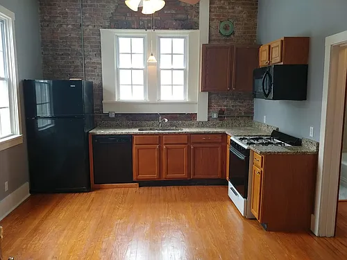 424 N Main St #4 Photo 1