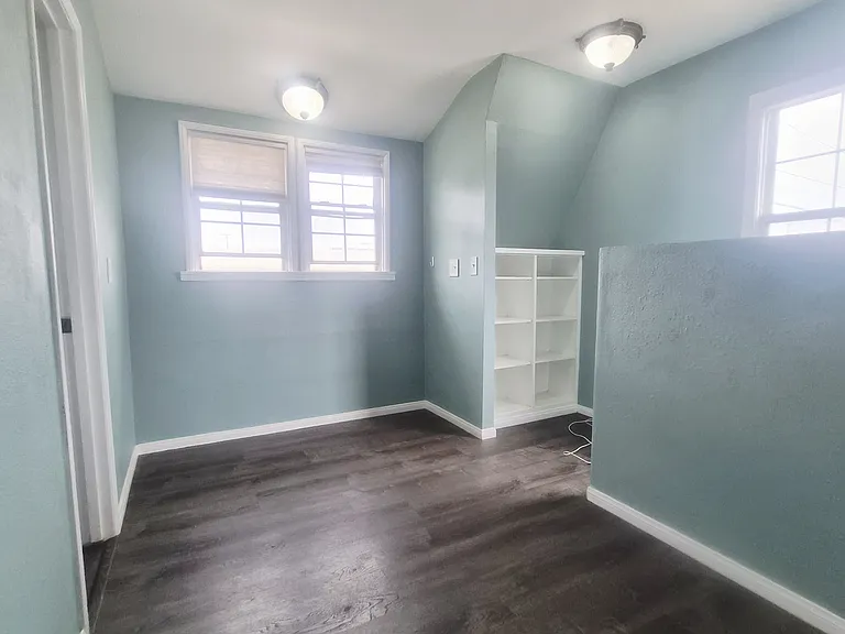 737 Edgar Ave — Photo 10