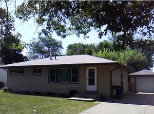 1921 Brower Rd, Lincoln, NE 68502