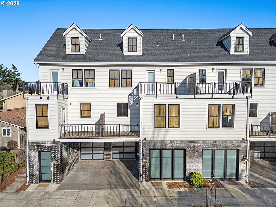 1st image of 516 NE 56th Ave