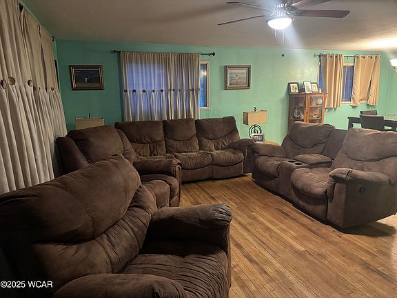 2nd image of 428 Superior St