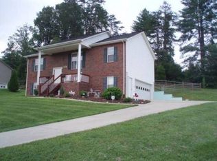 1966 Husbands Creek Rd, Lenoir, NC 28645