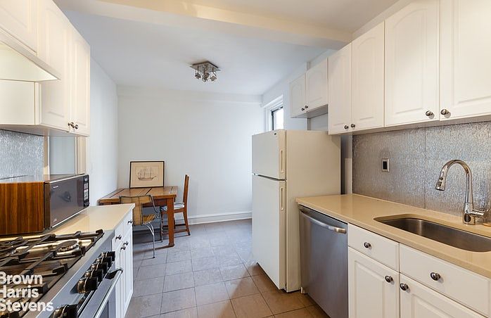 1st image of 433 W 34th St APT 2A