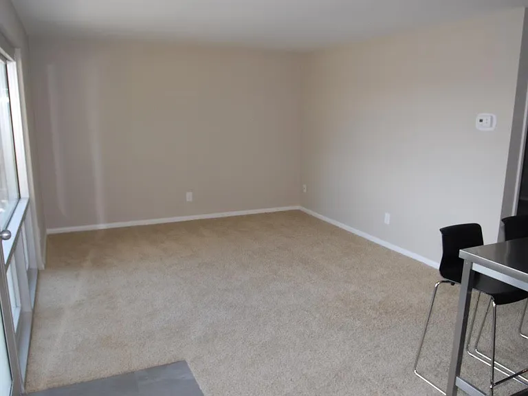 1155 Edgehill Rd #SD — Photo 3