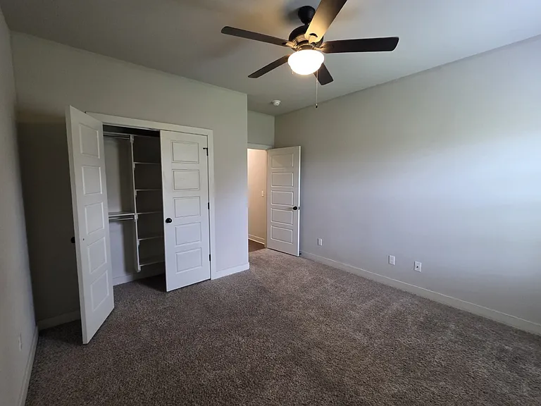 2905 Satinwood Cv — Photo 22
