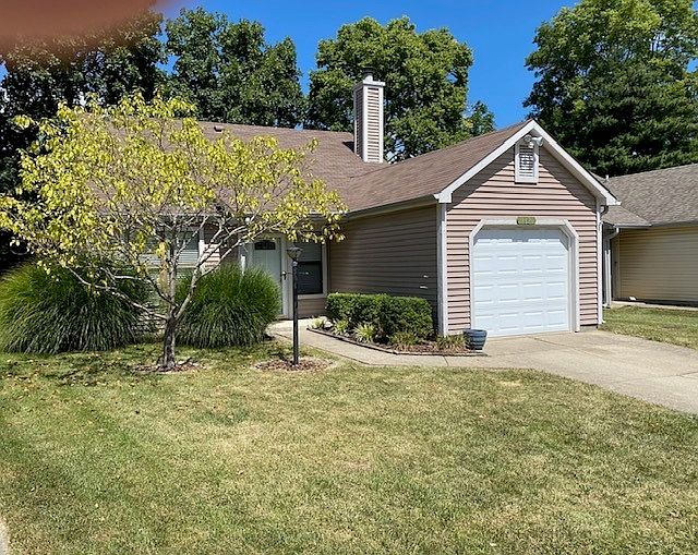 1st image of 9326 Steeplechase Dr