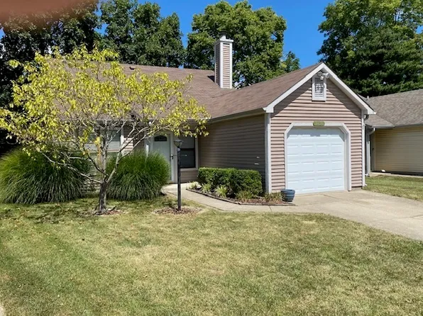 9326 Steeplechase Dr, Indianapolis, IN 46250