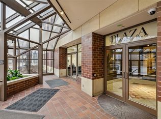 300 Walnut St UNIT 1505, Des Moines, IA 50309