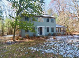 41 Longkill Rd, Ballston Lake, NY 12019