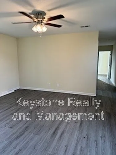 155 Mace Ln #17 Photo 1