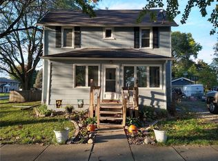 207 5th St SW, Altoona, IA 50009