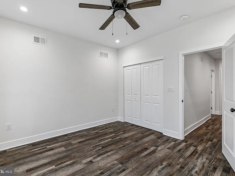 3156 Almond St — Photo 29