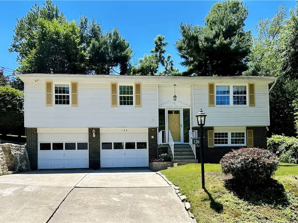 126 Oakglen Rd, Pittsburgh, PA 15237