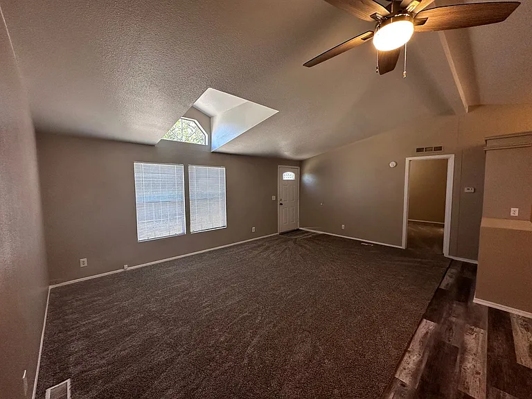2150 E Snavely Ave — Photo 6