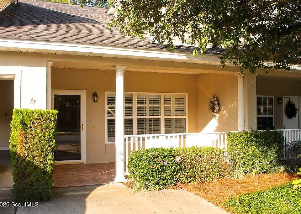 182 Peppertree Crossing Ave #182