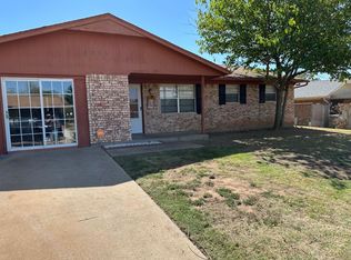 4709 SE Sunnymeade Dr, Lawton, OK 73501