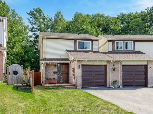49 Burns Cir, Barrie, ON L4N 5J8
