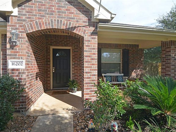 4th image of 16202 Lavender Creek Ct