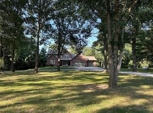 8537 Greenbriar Est, Edwardsville, IL 62025