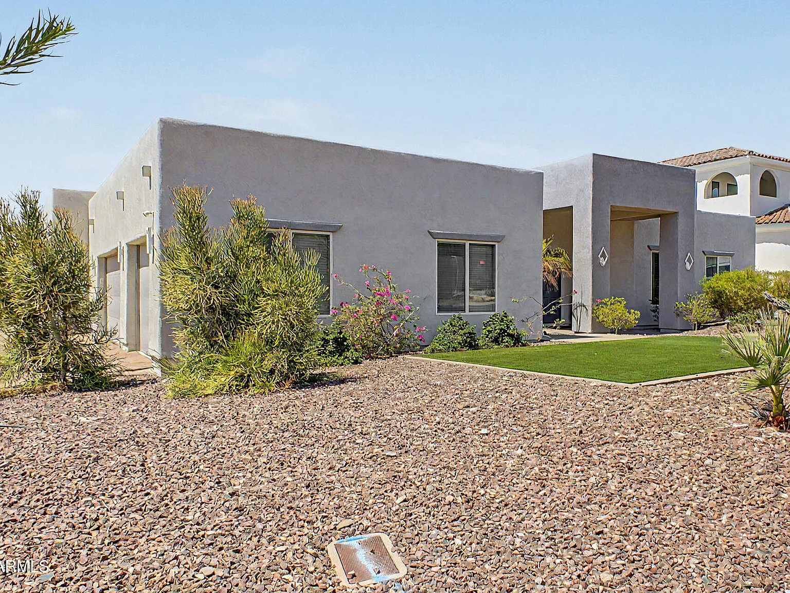 4 bed, 3.0 bath, 3140 sqft, $5,000 — Photo 2