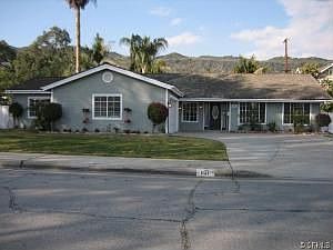 1st image of 841 E Northridge Ave