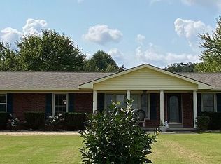 2915 Nat Rogers Rd, Boston, KY 40107