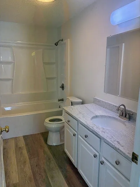 2 bed, 750 sqft, $1,500 — Photo 4