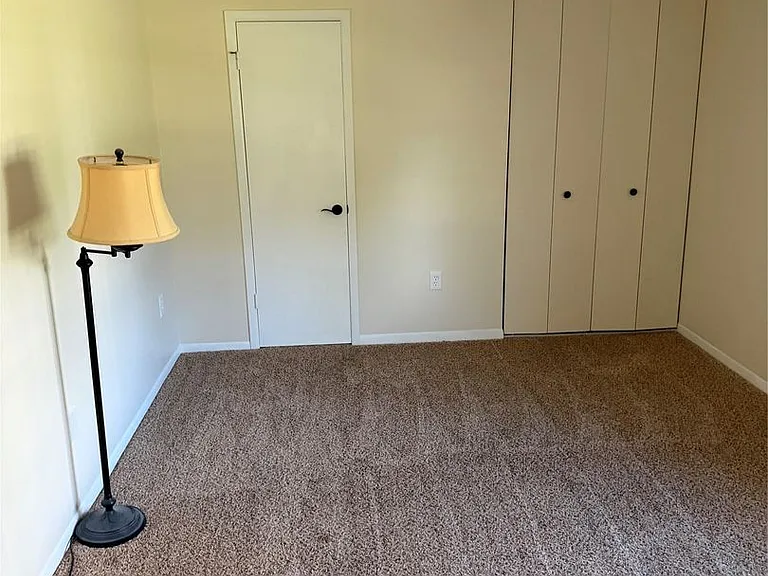 600 Commons Way #B — Photo 13
