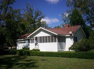 22 Fountain Rd, Ray City, GA 31645